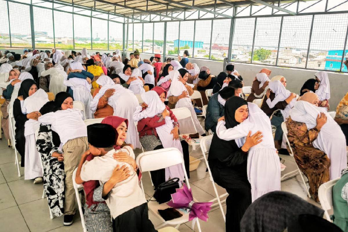 Benih Budi Pekerti di Kamal Muara yang Menyala pada Hari Bakti