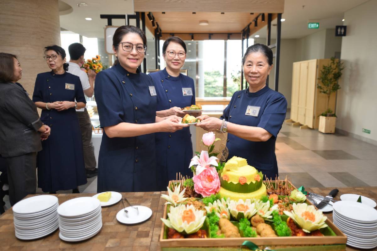 Jing Si Book & Cafe Tzu Chi Hospital Hadirkan Stan Makanan untuk Pengunjung
