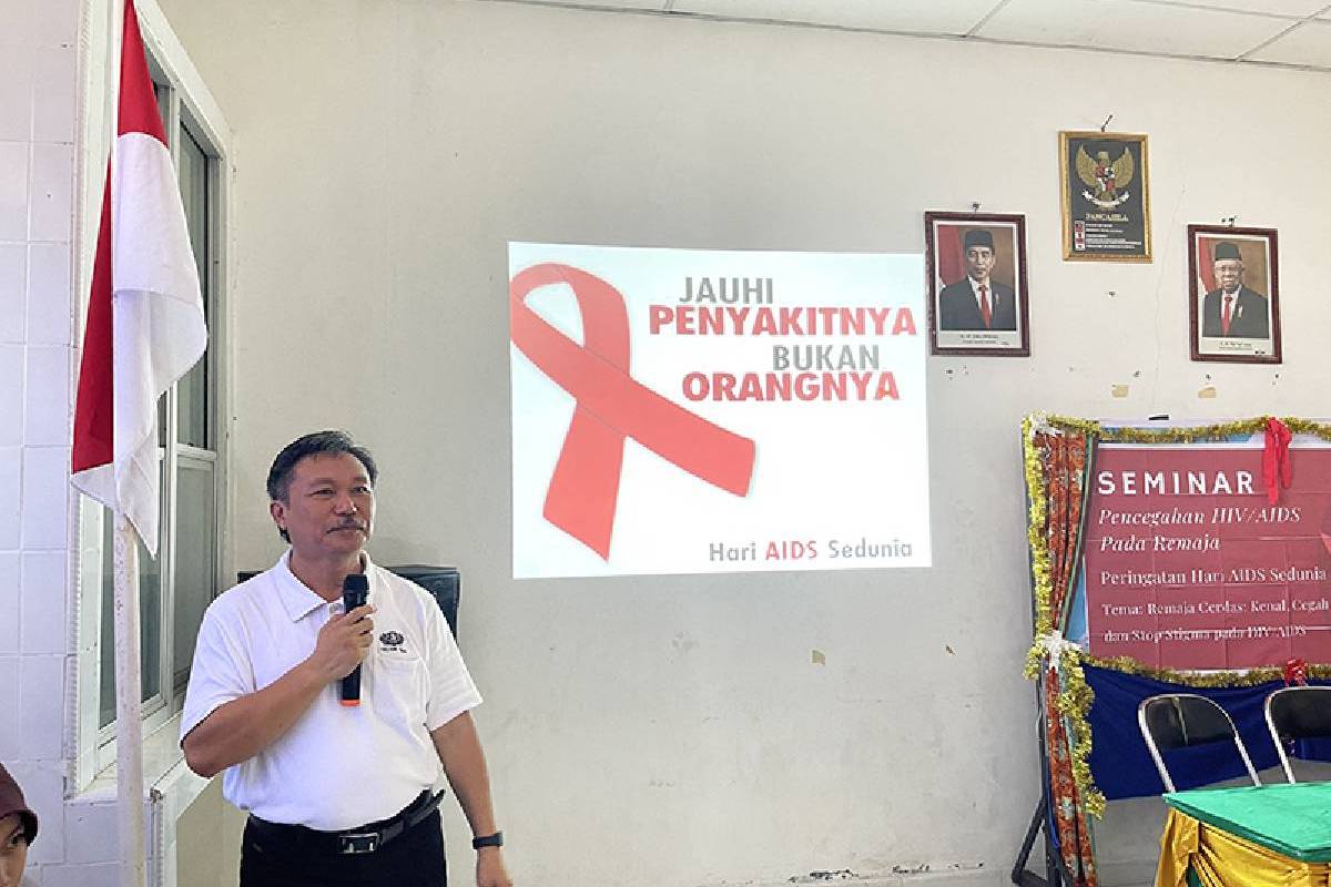 Peringatan Hari Aids Sedunia: Jauhi Penyakitnya, Bukan Orangnya