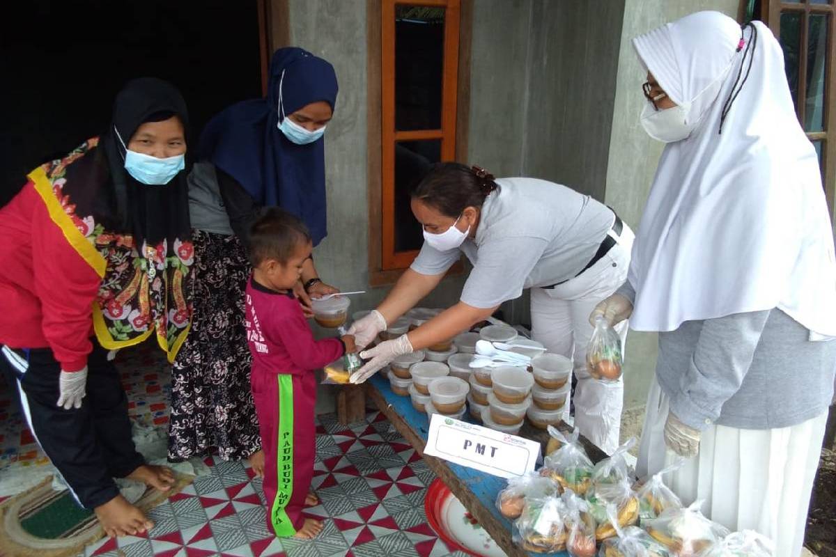 Pemberian Makananan Tambahan untuk Bayi dan Anak