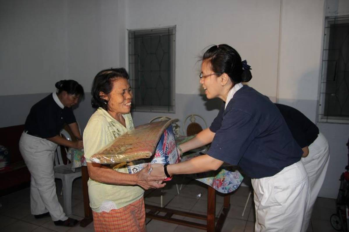 Cinta Kasih Bagi Gan En Hu Luar Kota