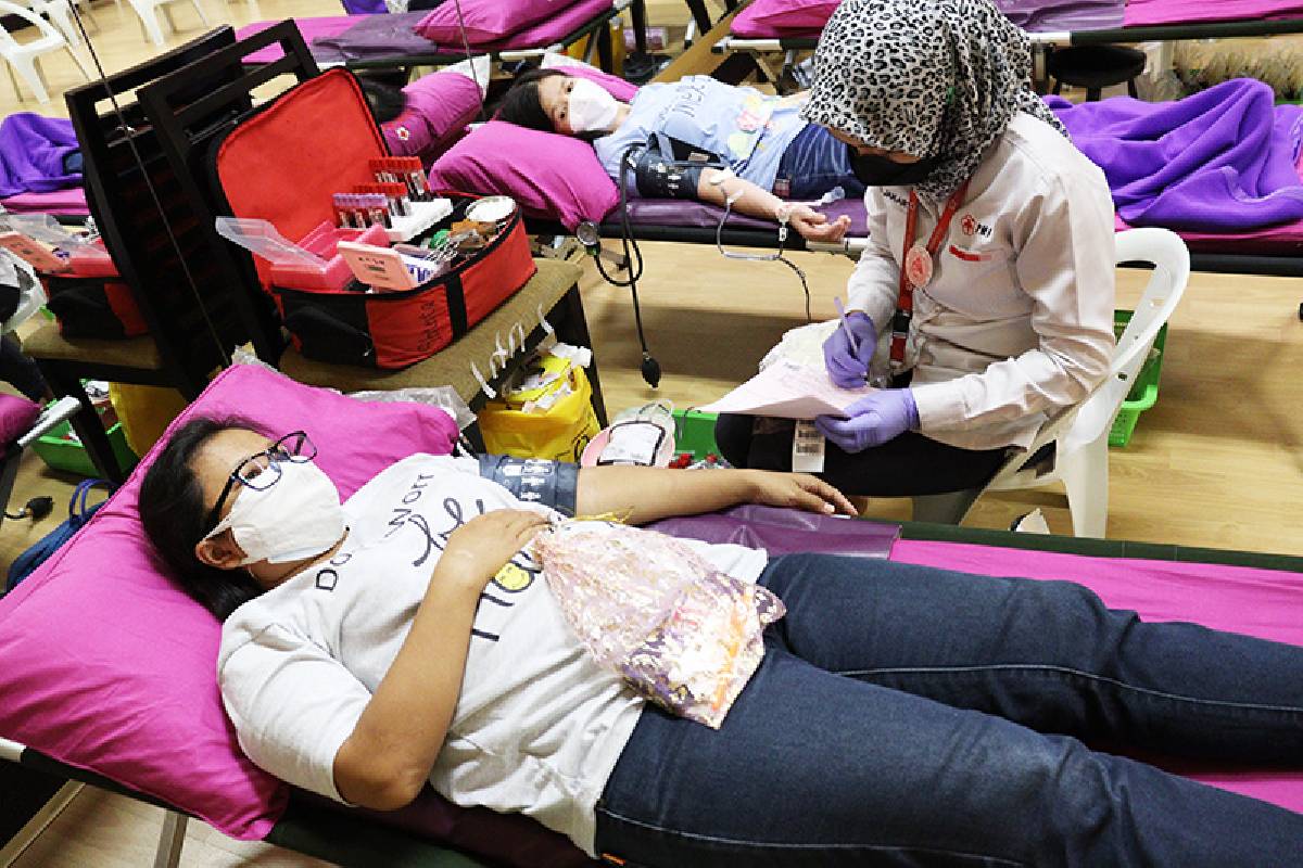 Bersama Menggarap Ladang Berkah Dalam Kegiatan Donor Darah