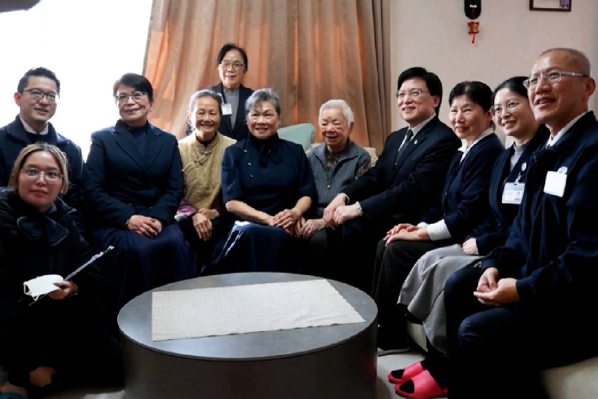 Ceramah Master Cheng Yen: Bodhisatwa Meninggalkan Jejak dan Sejarah
