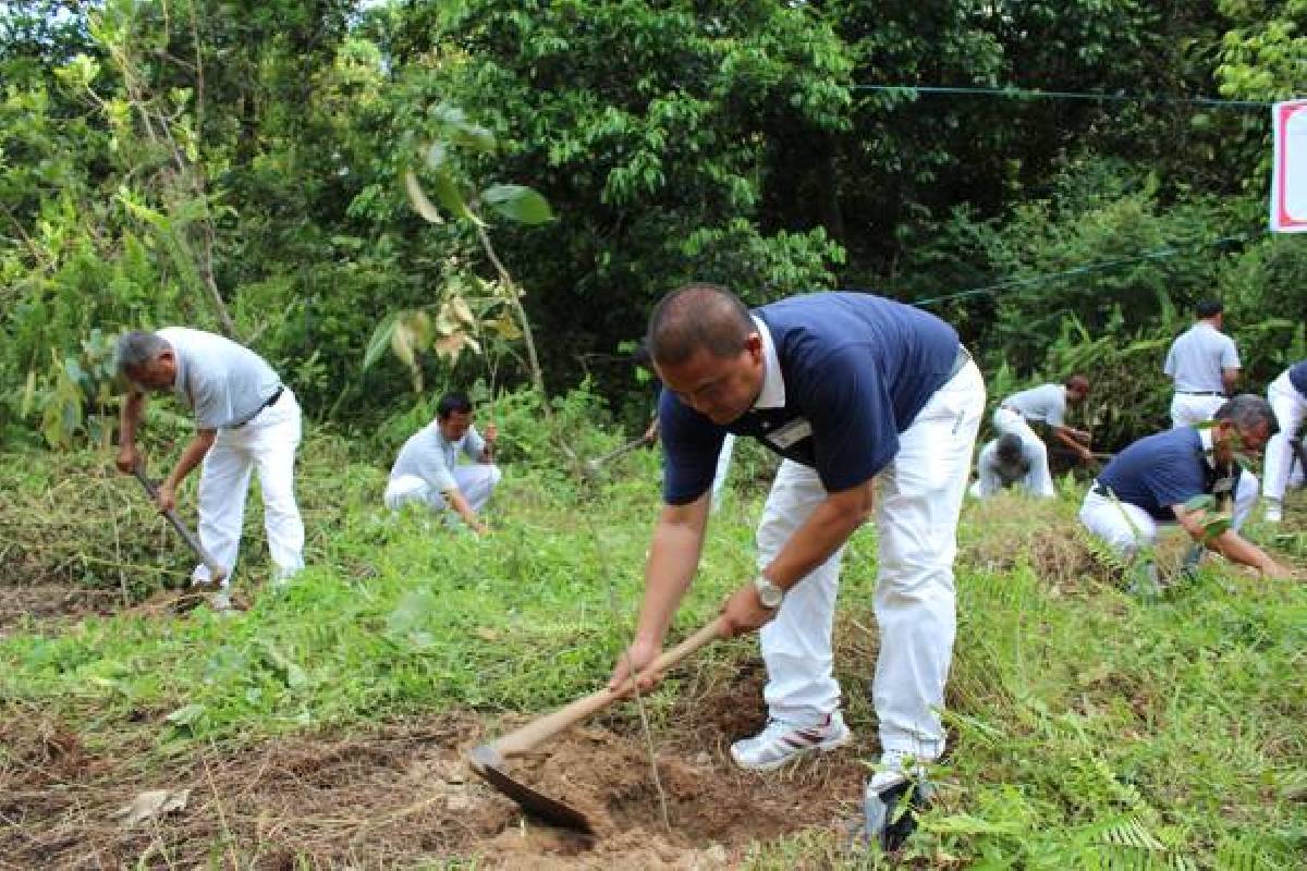 Berbuat Baik Kepada Lingkungan Tidaklah Sulit