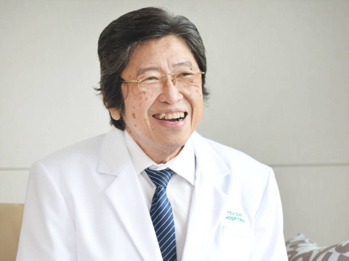 Profil Relawan: Dokter Gunawan Susanto Sp.Bs (Direktur Utama Tzu Chi Hospital)