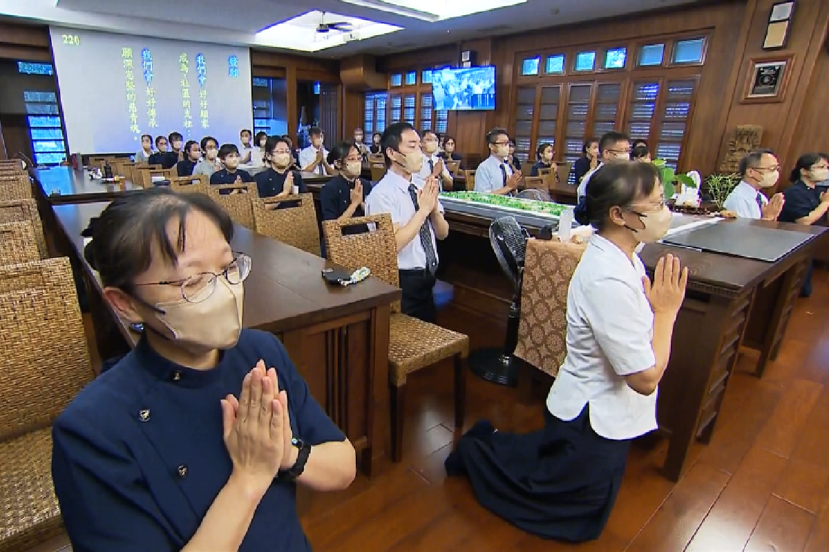 Ceramah Master Cheng Yen: Tulus Meneguhkan Tekad dan Mewariskan Dharma