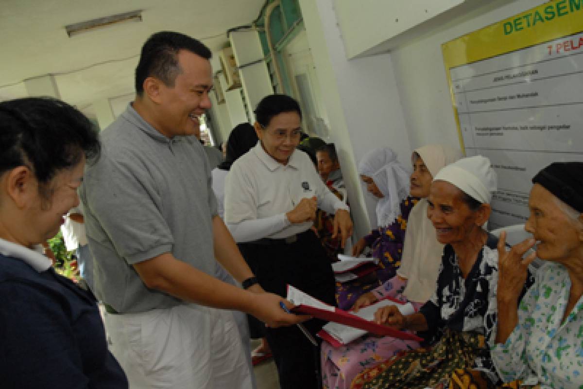 Baksos Kesehatan Tzu Chi ke-87 di Padang