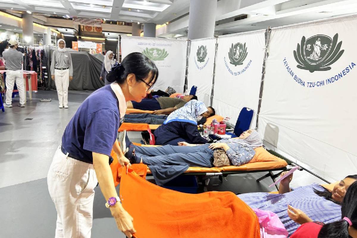 Lewat Donor Darah, Tzu Chi Ajak Pendonor Jadi Relawan