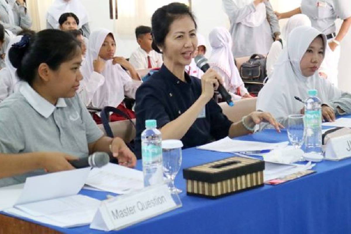 Menginspirasi Para Siswa Melalui Lomba Budaya Humanis