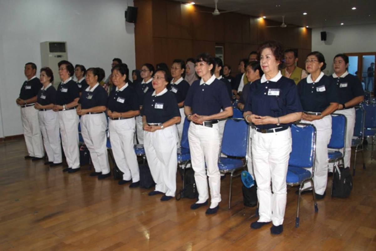 Melatih dan Membina Insan Tzu Chi Makassar