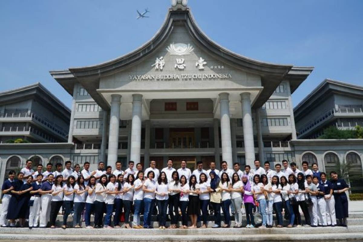 Kunjungan PT Soechi Lines Tbk ke Tzu Chi Center