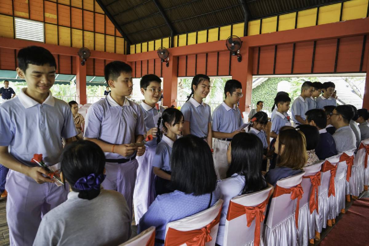 Gathering Akhir Tahun yang Penuh Kehangatan dan Sukacita