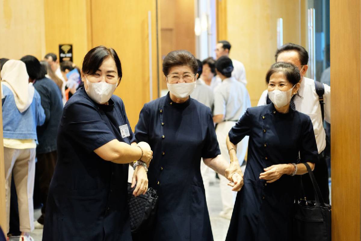 Kebersamaan Relawan Pemerhati di Tzu Chi Hospital