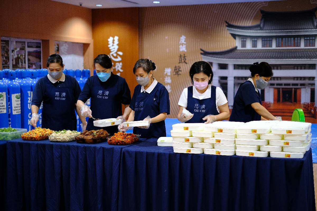 Catering Cinta Kasih Tzu Chi Medan