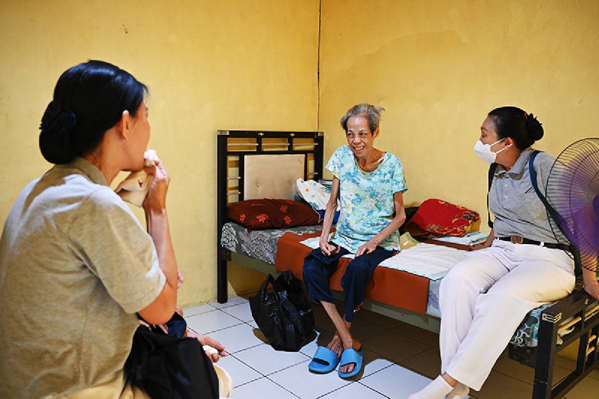 Upaya Relawan Tzu Chi Menyatukan Kembali Sebuah Keluarga