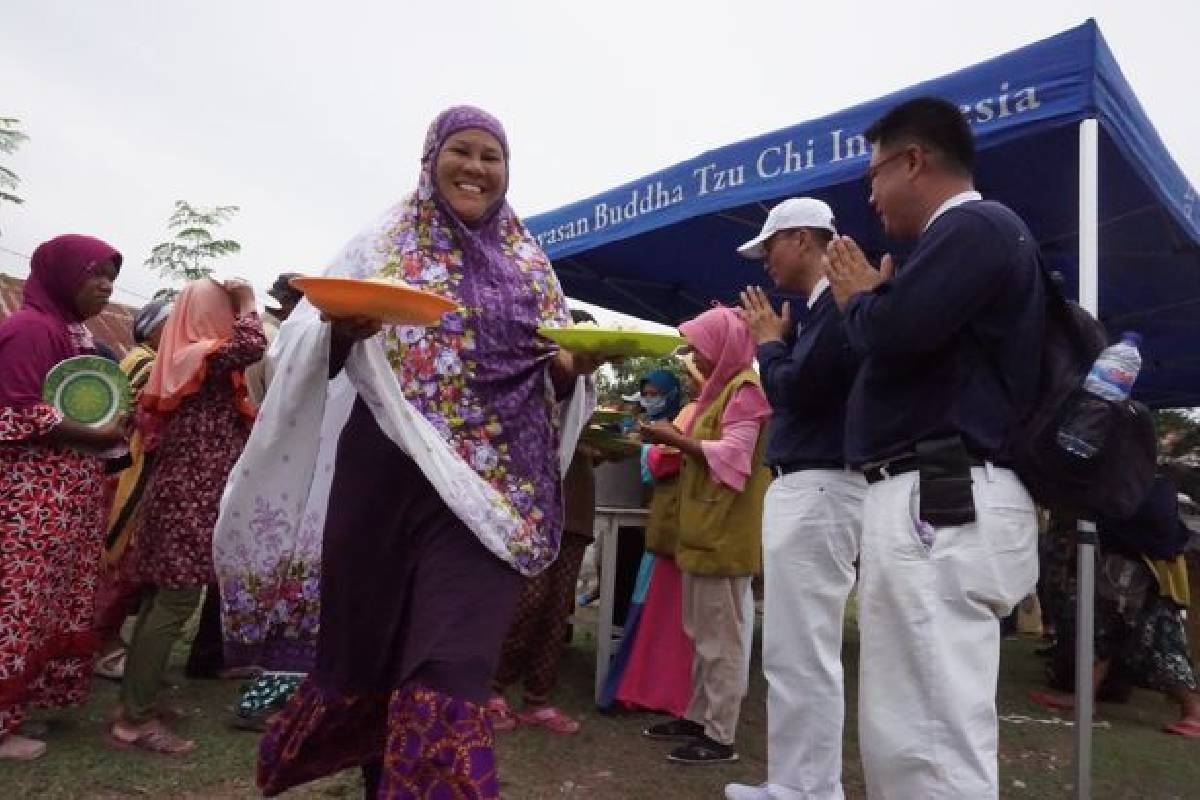 Nasi Jing Si Hangat yang Menghangatkan Hati