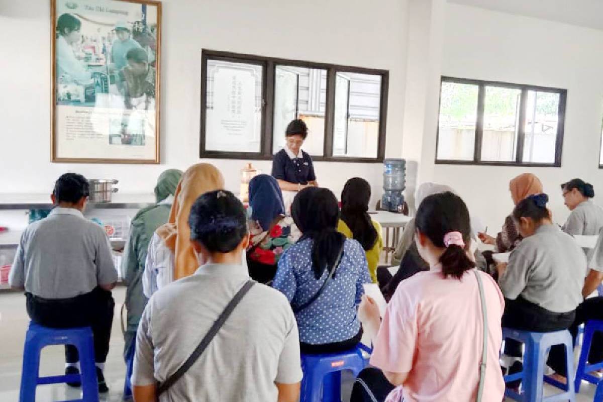 Kelas Memasak Vegetaris Tzu Chi Lampung: Belajar, Berbagi, dan Menumbuhkan Kesadaran