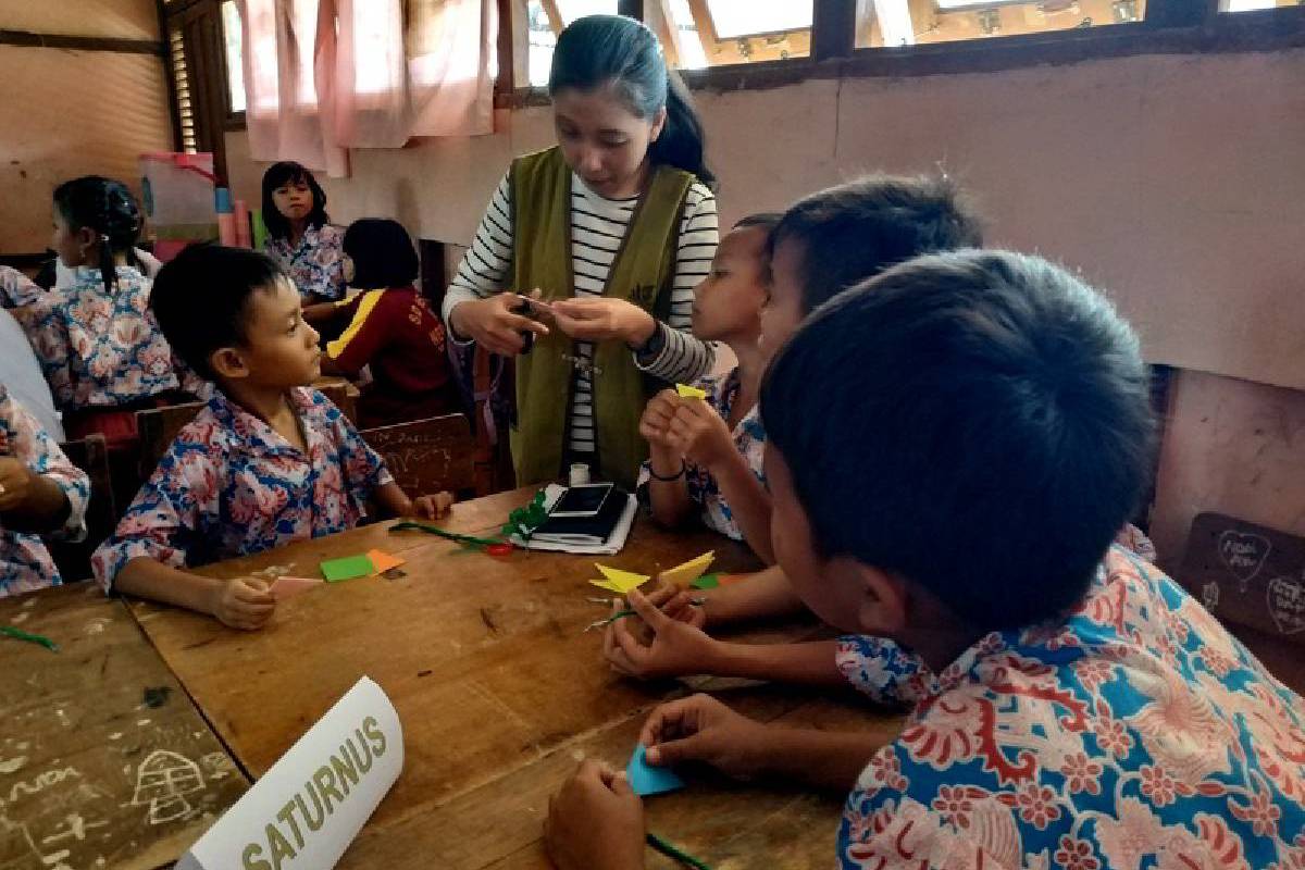 Mengasah Karakter Luhur Anak Desa Binaan 