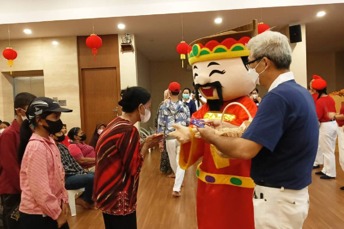 Sukacita Imlek bersama Gan En Hu dan Anak Teratai 