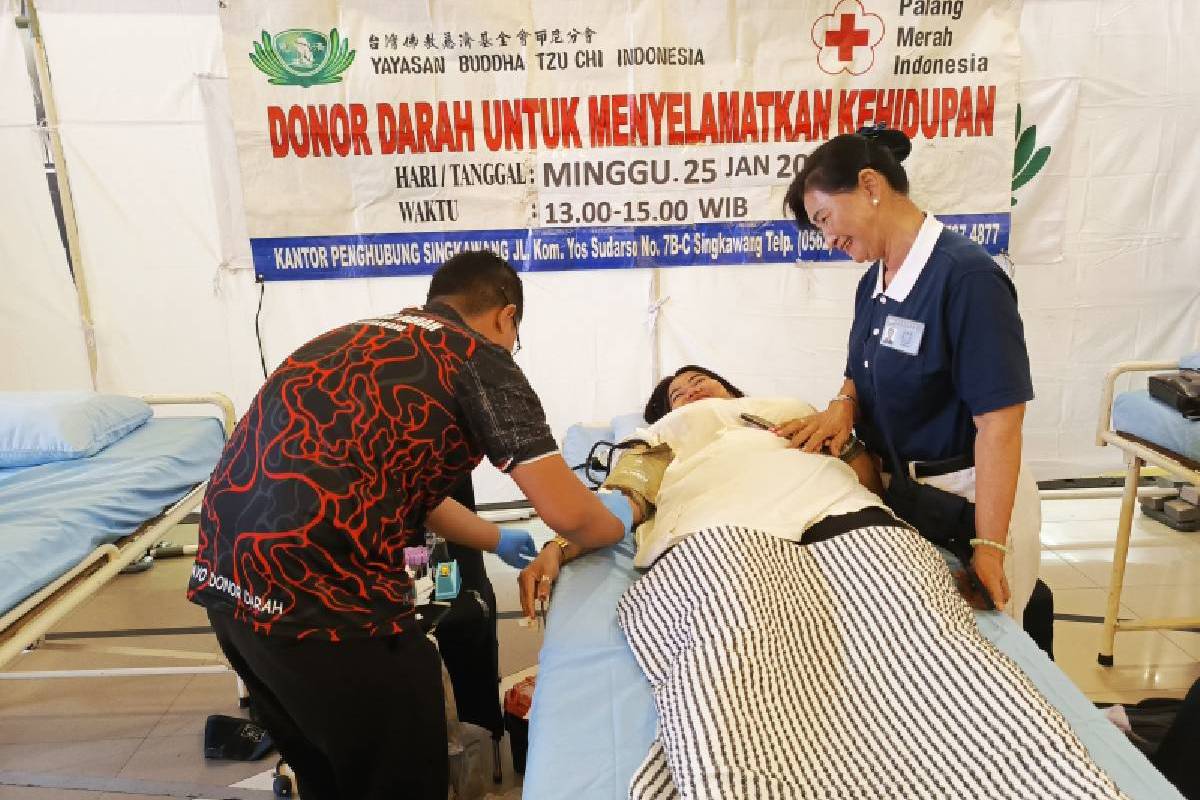 Semangat Kemanusiaan Mengalir di Atrium Singkawang Grand Mall