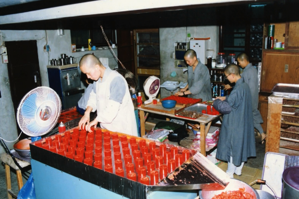 Ceramah Master Cheng Yen: Menciptakan Berkah dan Mengembangkan Kebajikan dengan Keyakinan, Ikrar, dan Praktik