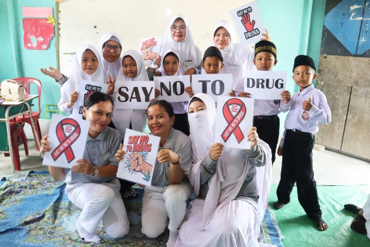 Beri Penyuluhan Bahaya Narkoba, Tzu Chi Cabang Sinar Mas Peduli Generasi Penerus Bangsa 