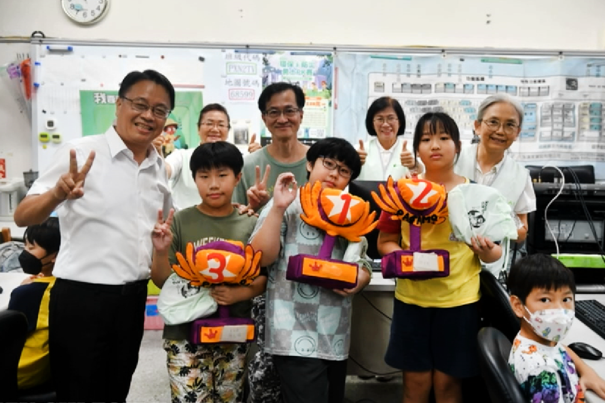 Ceramah Master Cheng Yen: Memetik Pelajaran Besar demi Mencapai Bodhi   