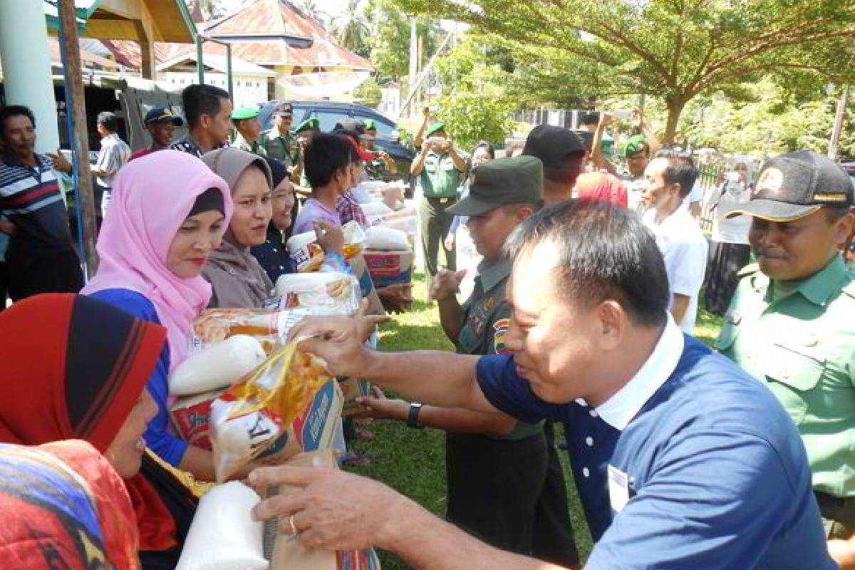 Meringankan Beban Warga Pesisir Selatan