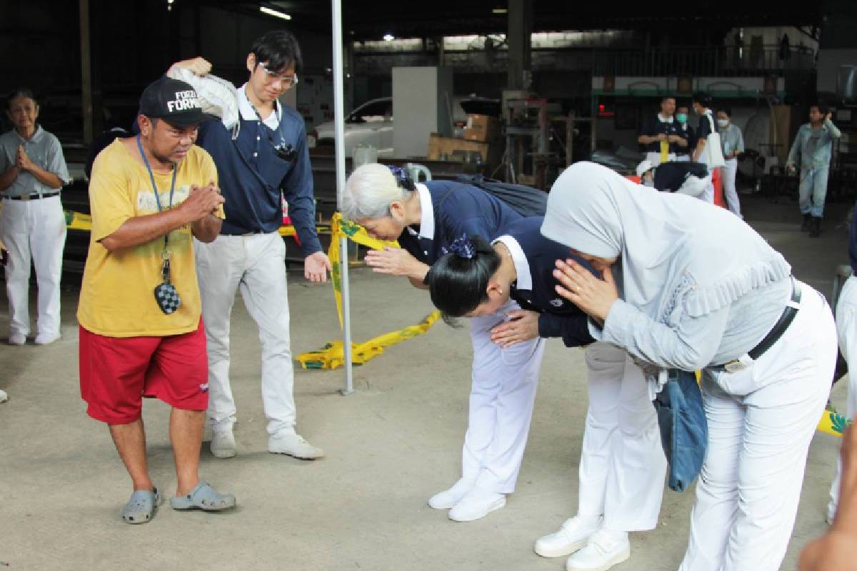 Paket Cinta Kasih Lebaran 2026: Hujan dan Banjir Tak Menyurutkan Langkah Baik Relawan 
