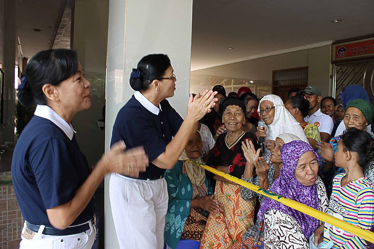 Taburan Cinta Kasih Disebarkan di Cilincing