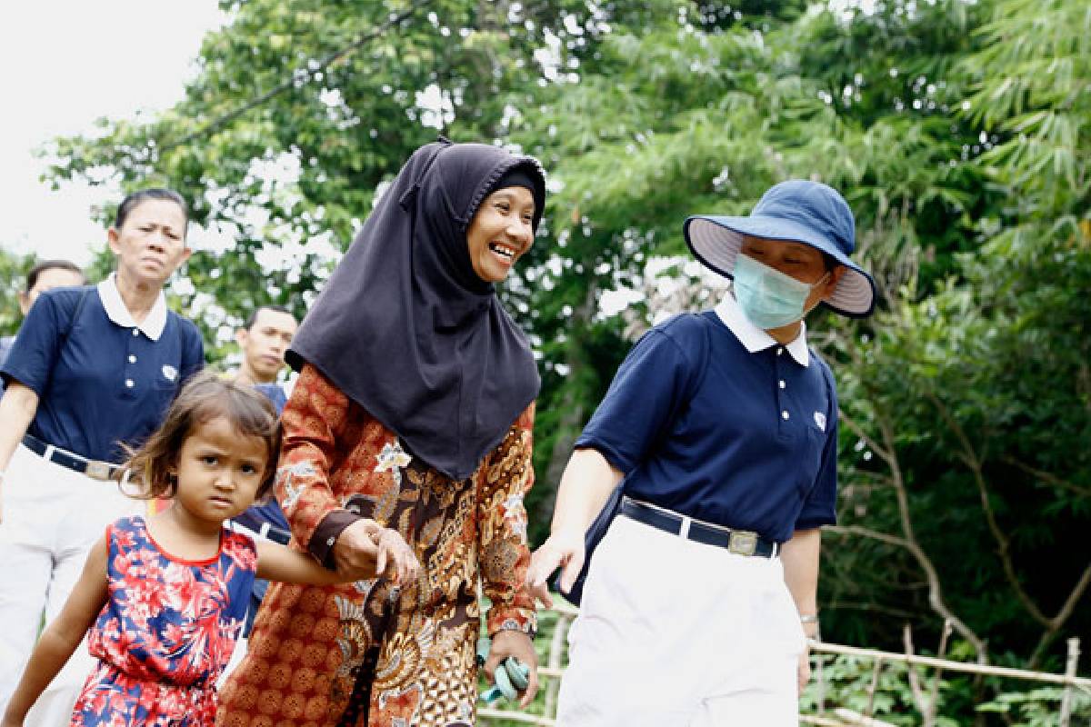 Kehangatan Keluarga di Parung Panjang