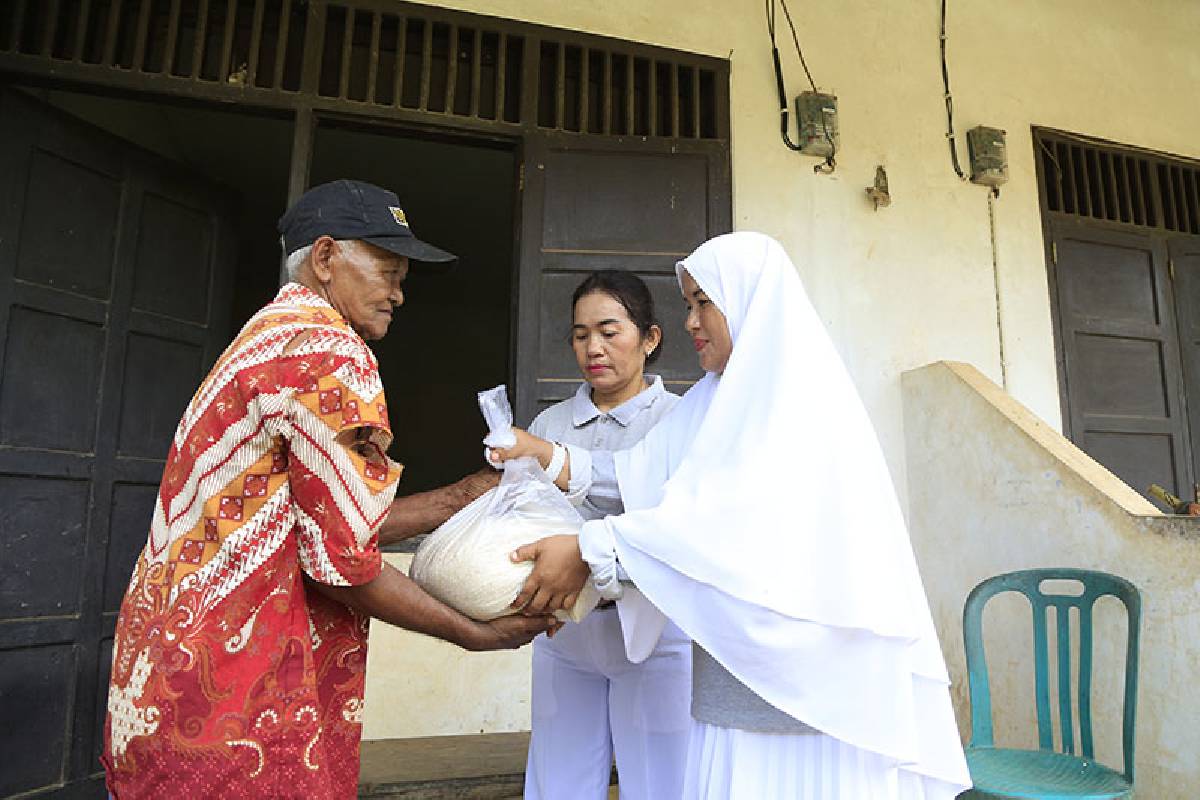 Butiran Kebajikan di Muara Kandis Estate