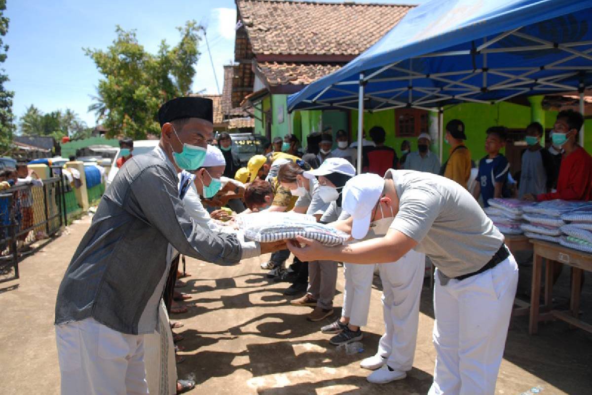 Bantuan Bagi Warga Terdampak Banjir di Serang