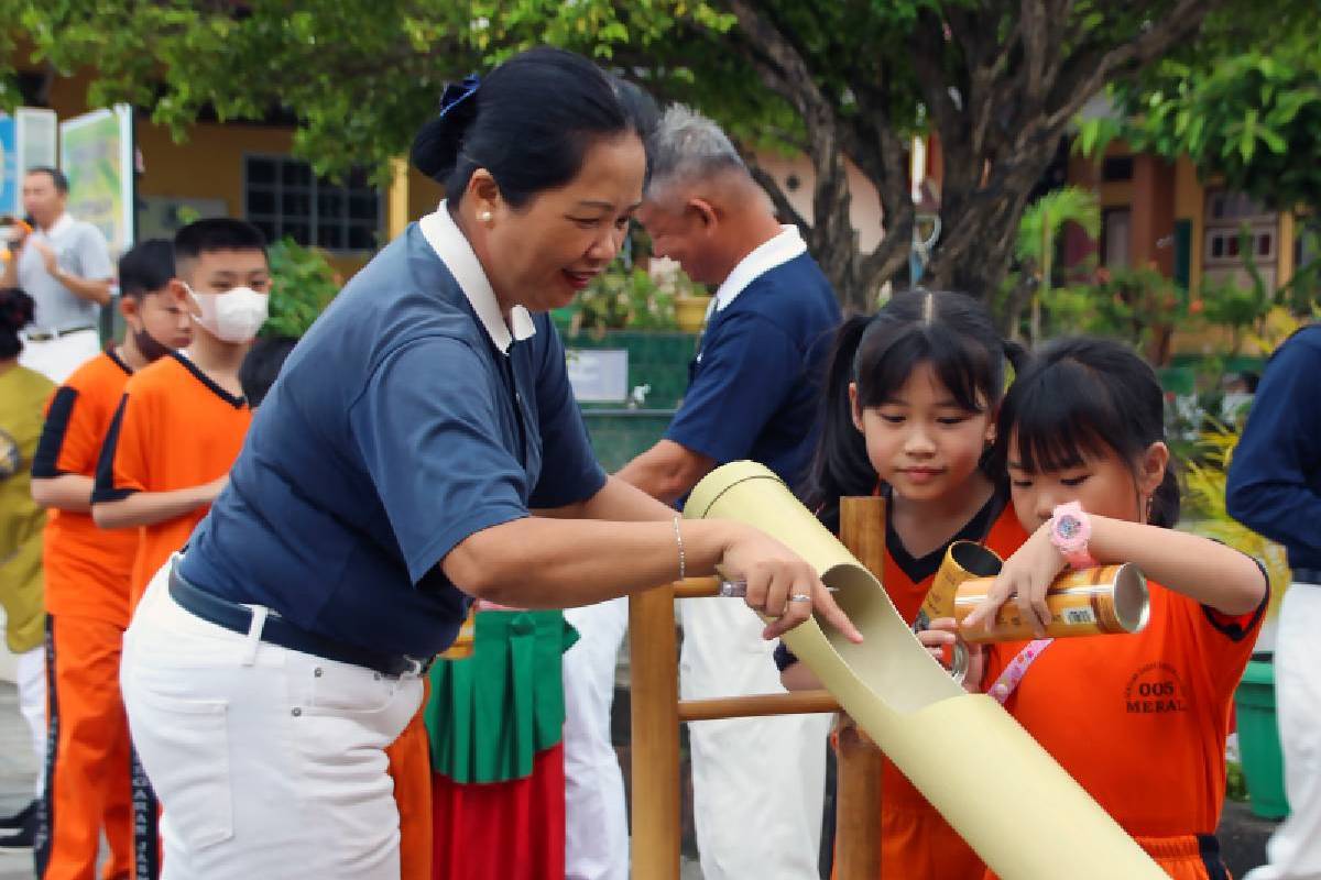 Cinta Kasih yang Senantiasa Mengalir untuk Membantu Sesama