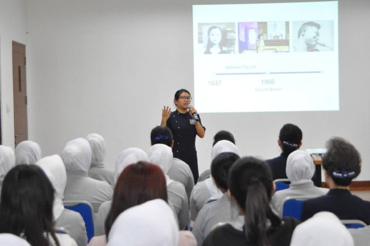 Semangat Relawan di Rumah Baru Tzu Chi Bandung