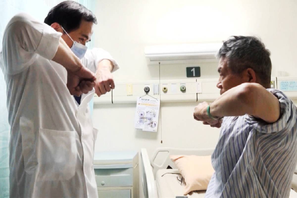 Ceramah Master Cheng Yen: Mewariskan Cinta Kasih Agung dalam Misi Kesehatan