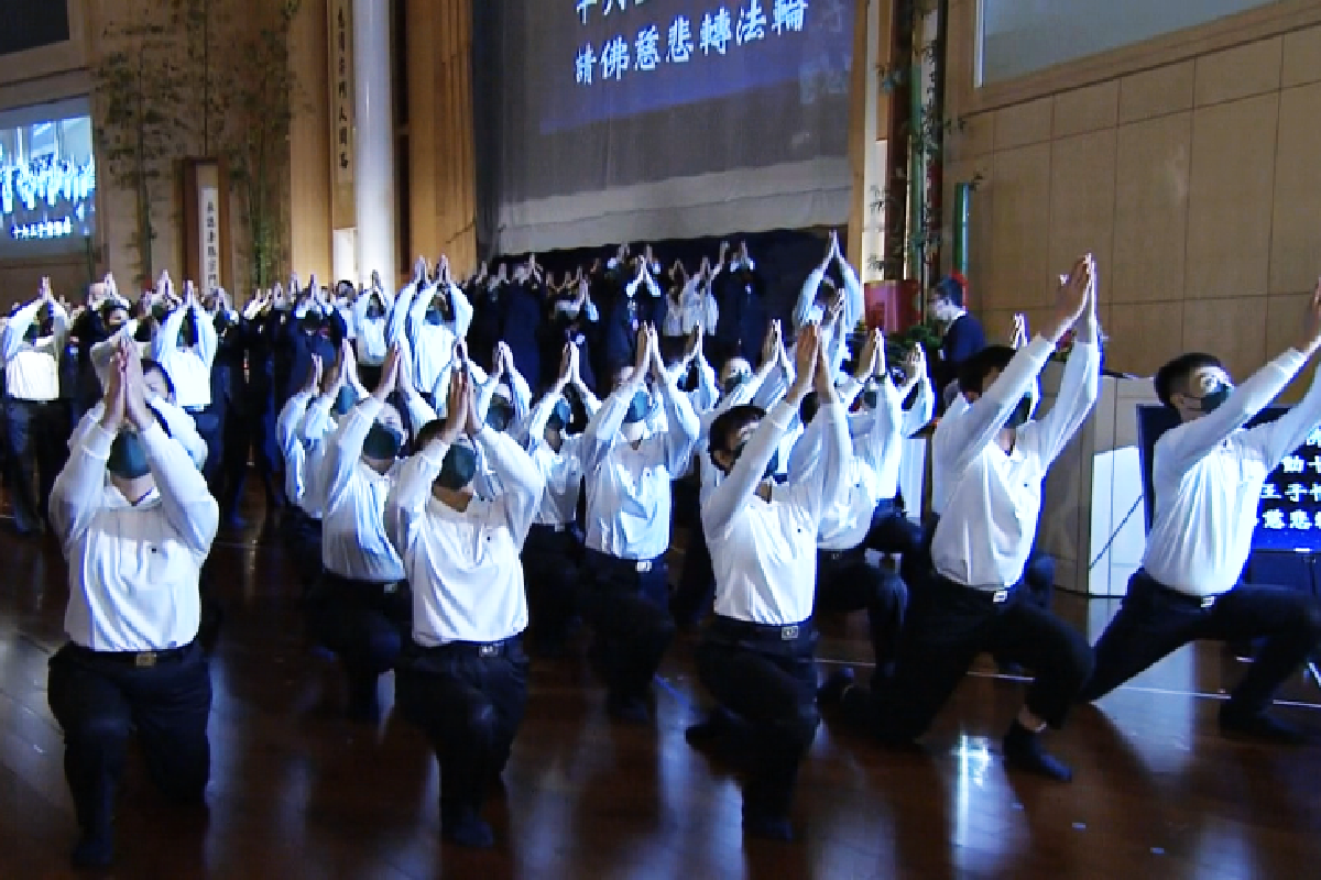Ceramah Master Cheng Yen: Menyerap Dharma ke Dalam Hati dan Mempraktikkan Sutra Makna Tanpa Batas