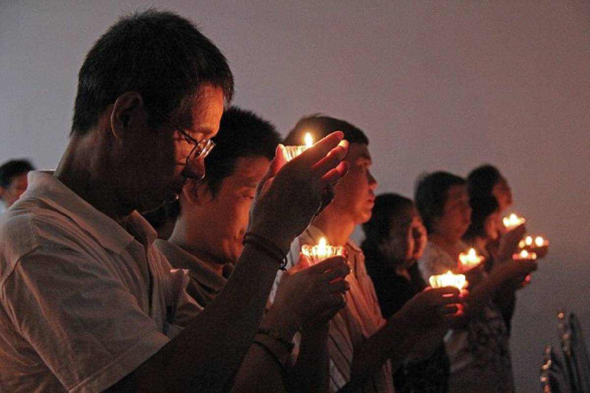 Berdoa Bersama di Bulan Yang Penuh Berkah