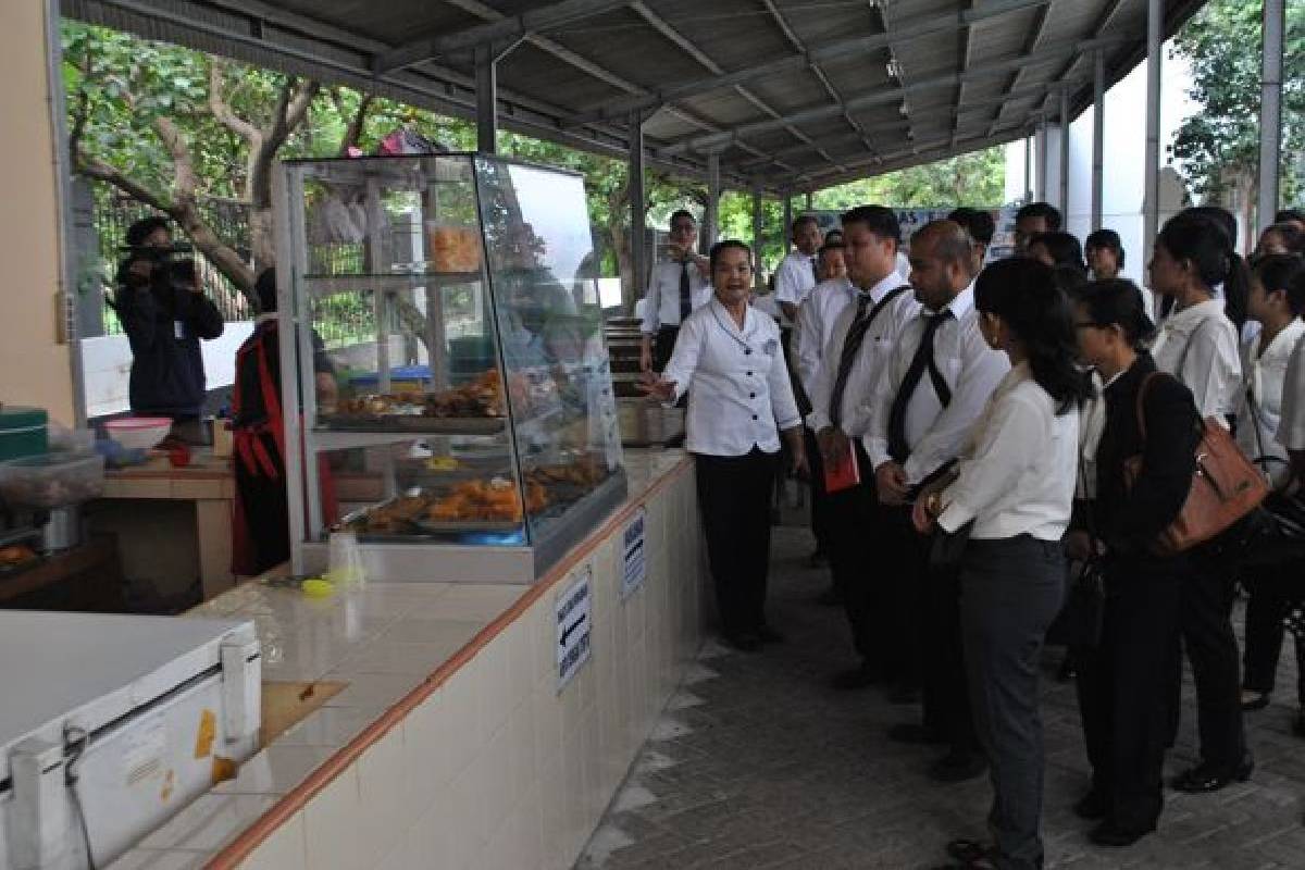 Studi Banding ke Sekolah Cinta Kasih Tzu Chi