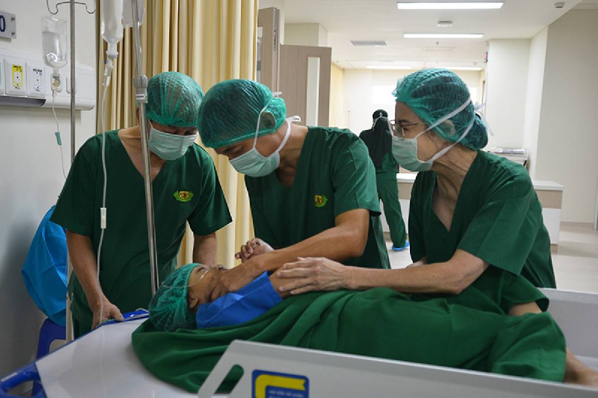 Baksos Kesehatan Tzu Chi Ke-142 di Lampung: Tak Patah Semangat Demi Masa Depan Shakila