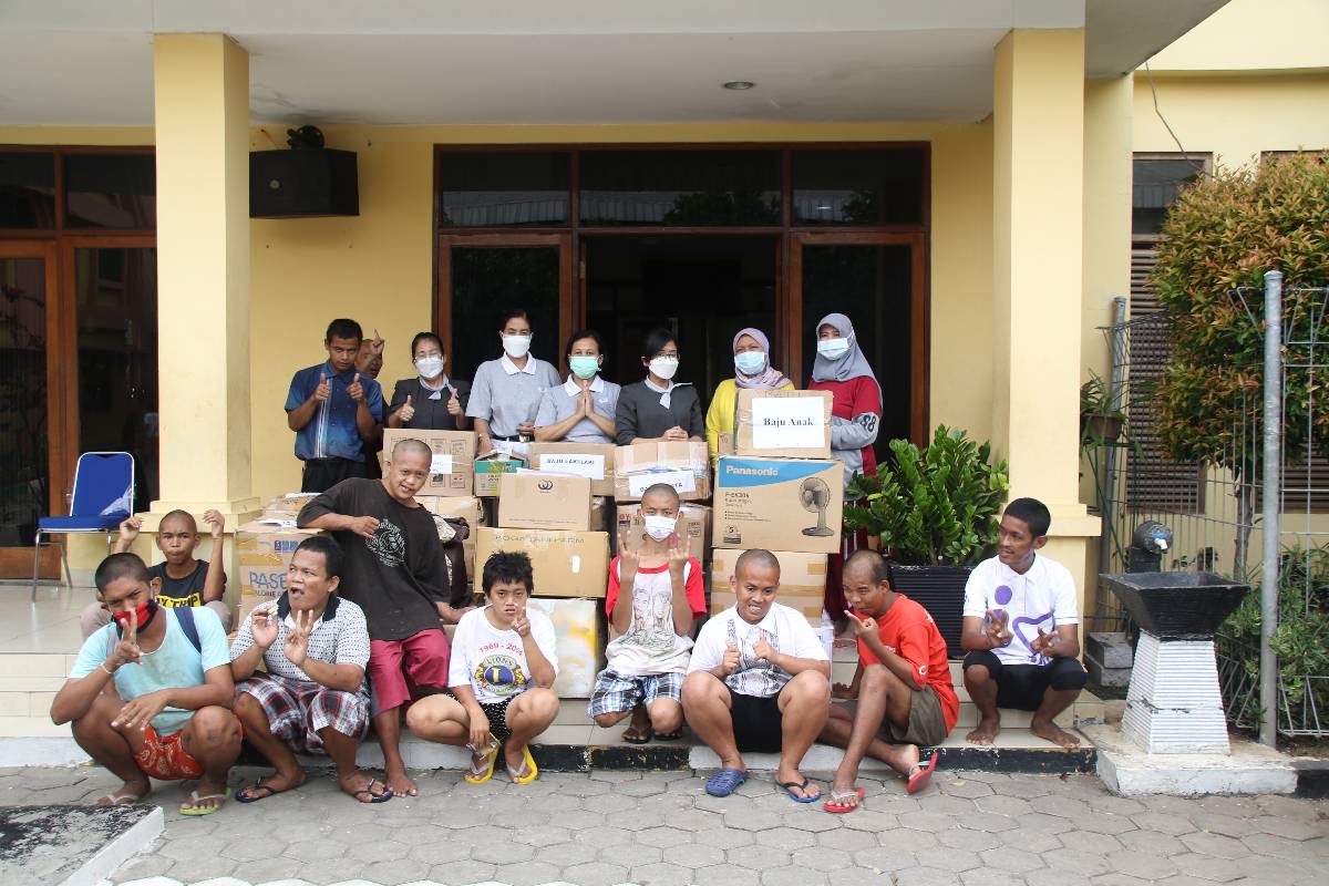 Kunjungan Kasih ke Panti Sosial Bina Grahita Kalideres