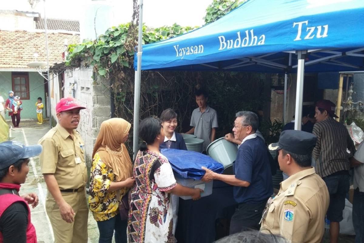 Bantuan untuk Korban Kebakaran