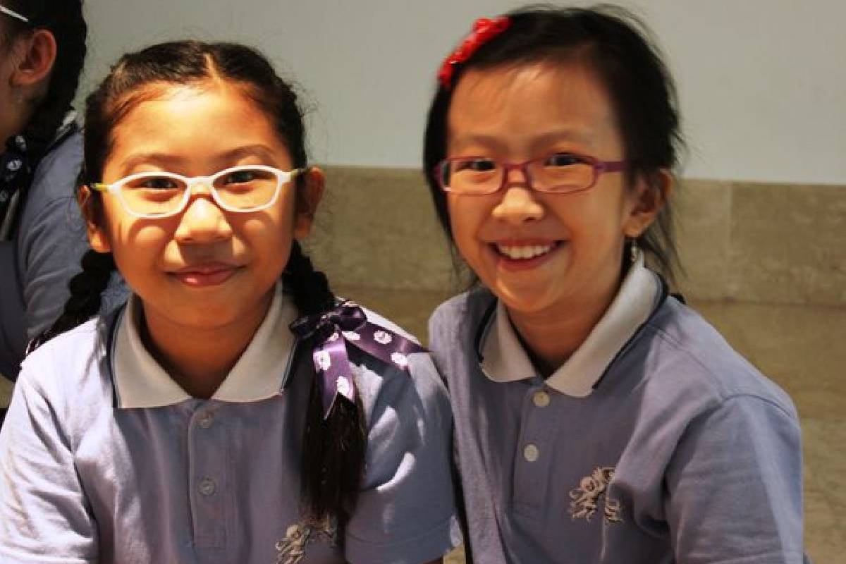 Sepuluh Tahun Kelas Budi Pekerti: Keceriaan Peserta Kamp Er Dong Ban