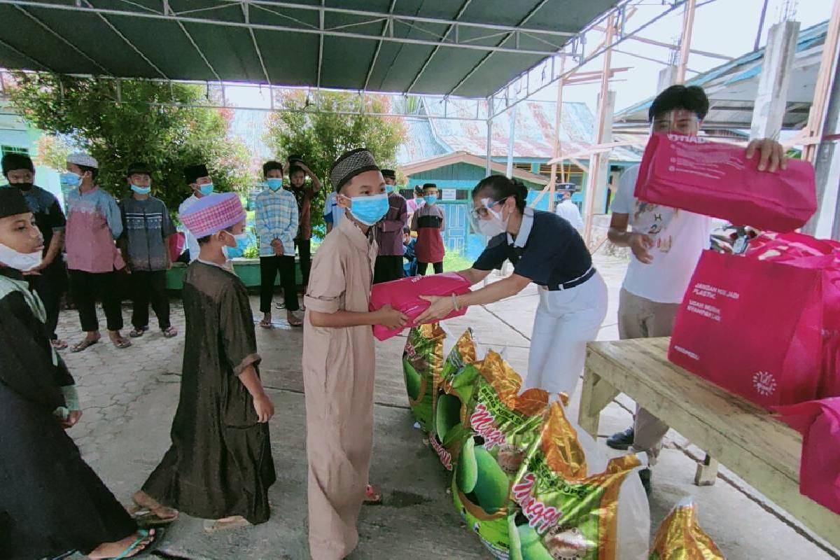 Menjalin Tali Asih di Tengah Pandemi