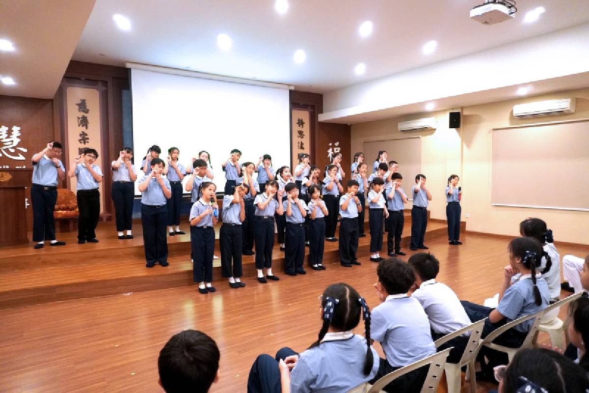 Syukur dan Manfaat Mengikuti Kelas Budi Pekerti Tzu Chi