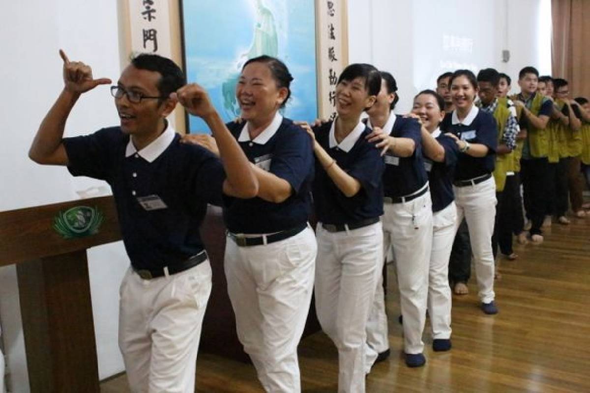 Menggarap Ladang Berkah Bersama Tzu Chi