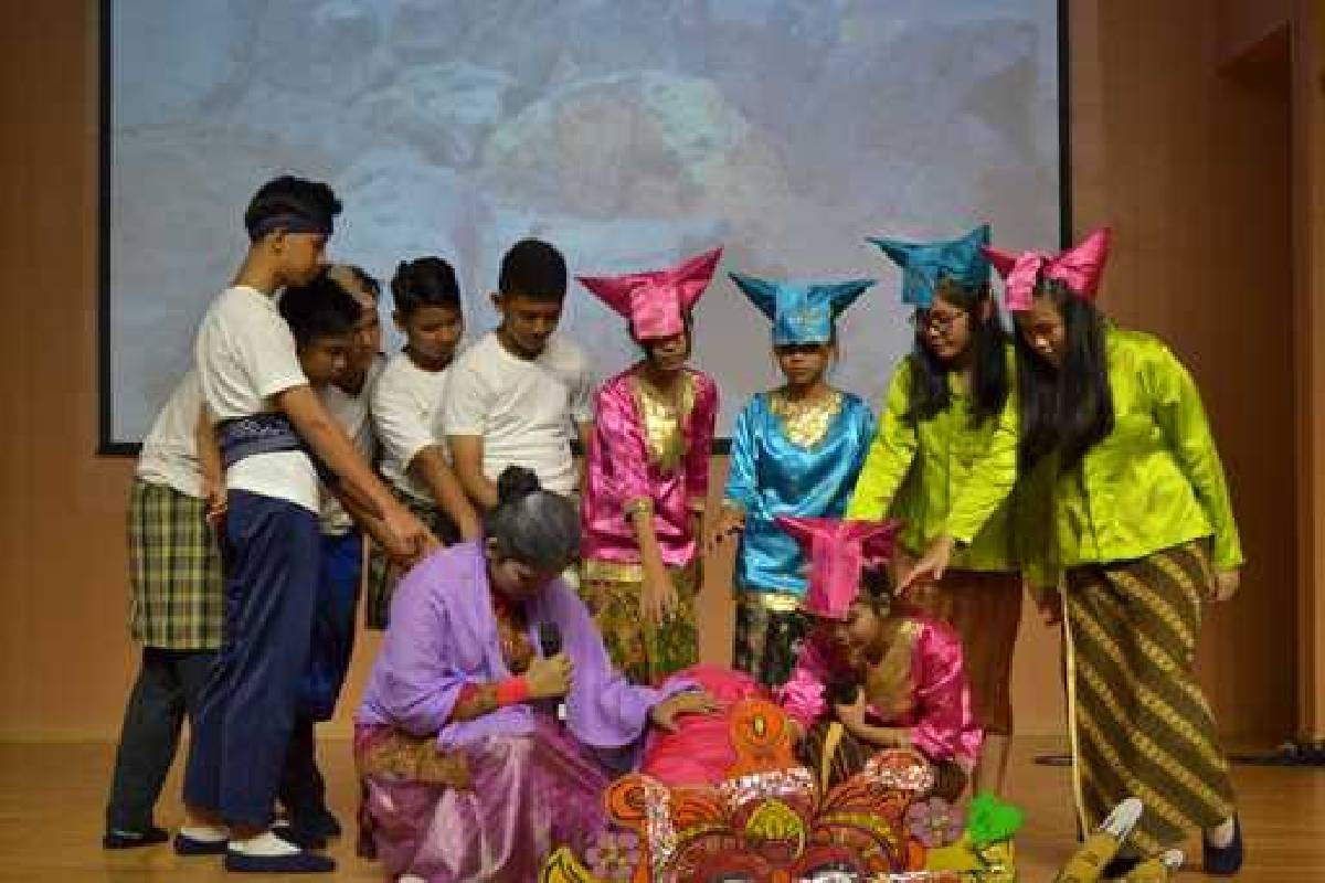 Melestarikan Budaya Menciptakan Persatuan