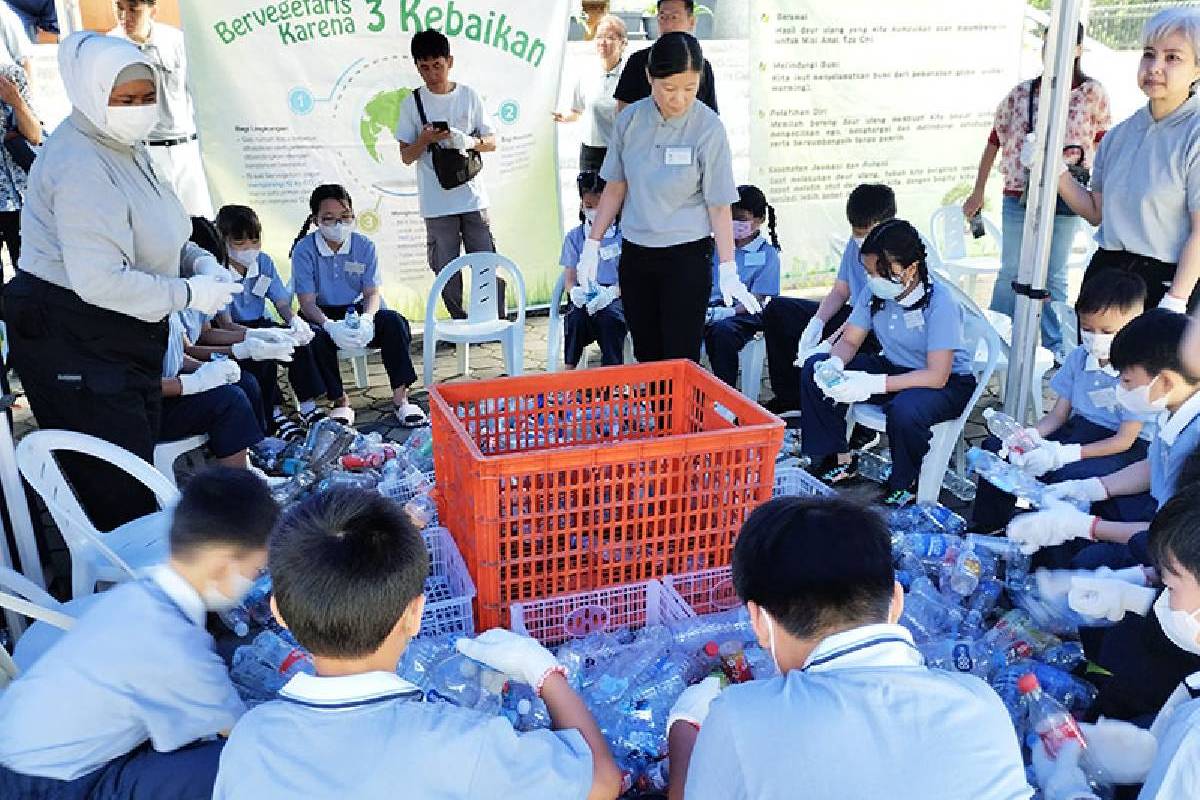 Belajar Melestarikan Lingkungan Melalui Kelas Budi Pekerti