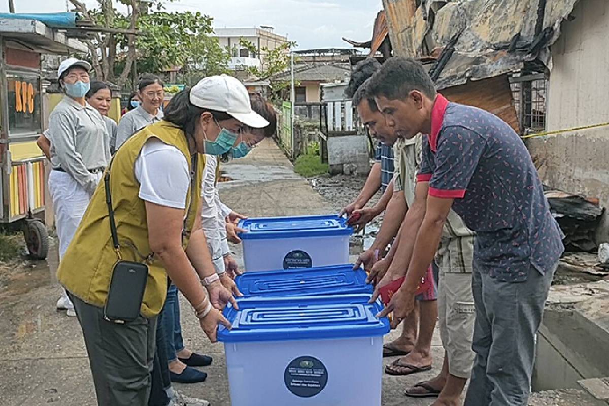 Ketika Orang Lain Menderita, Kita Merasakan Kepedihannya