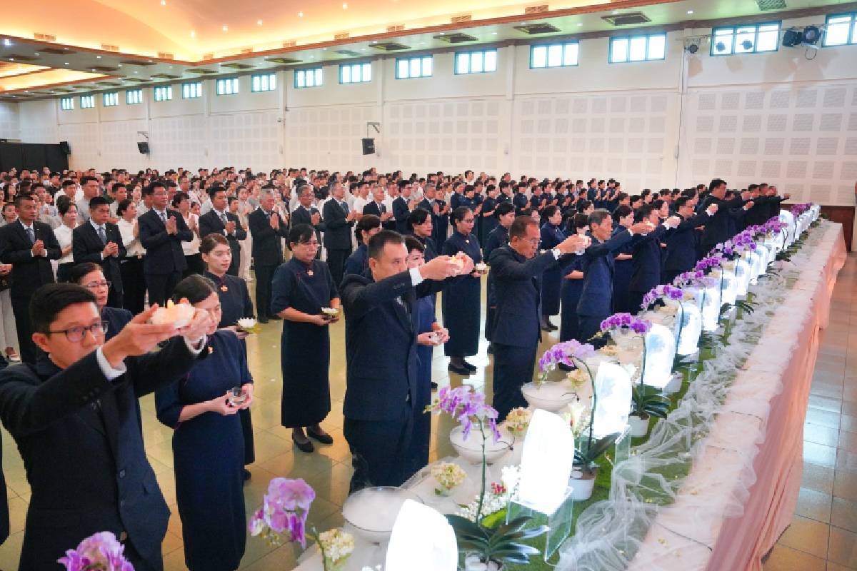 Merawat Batin, Membalas Budi, Refleksi Tzu Chi di Hari Waisak
